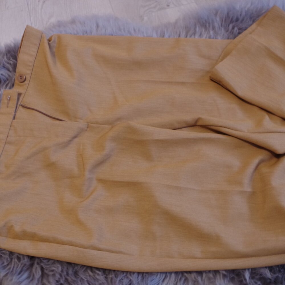 Tan Vintage ALia Petite Ladies Slacks Made In Jordan